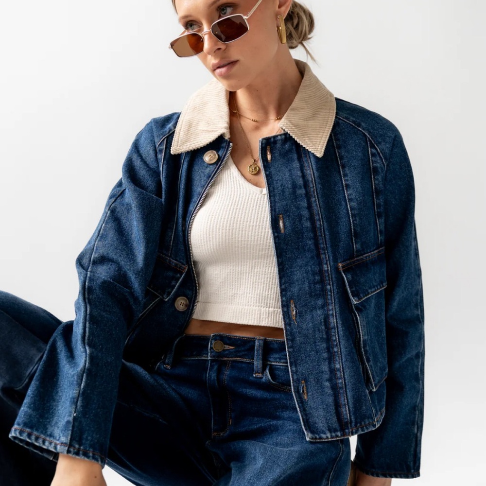 Denim Jacket with Corduroy Collar Size M